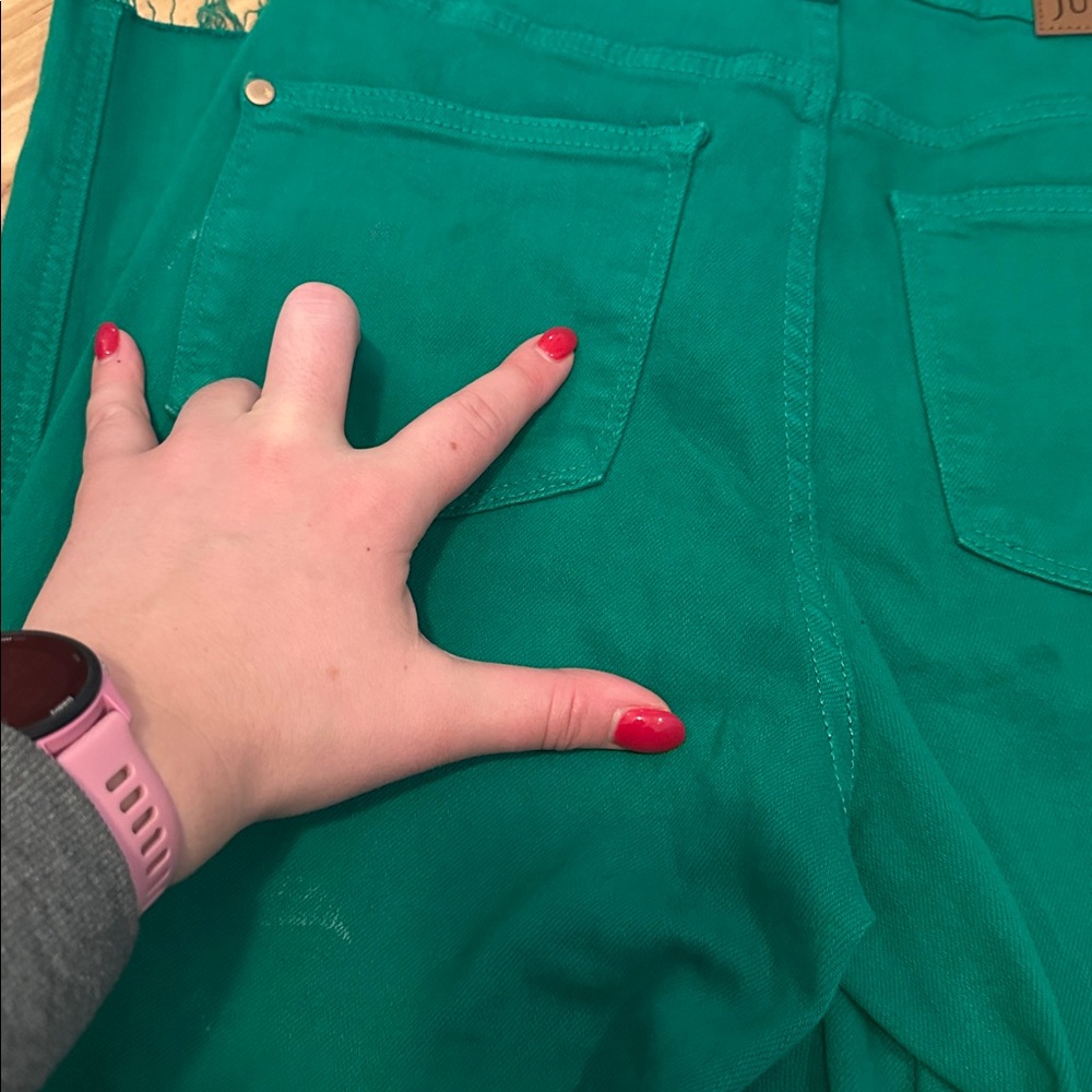 Judy Blue High Rise Crop Green Jeans Size 5 / 27 - Picture 11 of 11